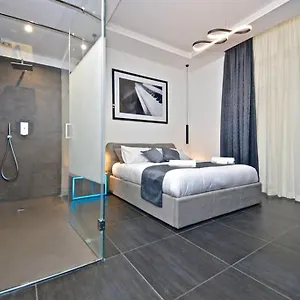 https://suite-quarantotto-luxury-house.hotels-amalfi.com