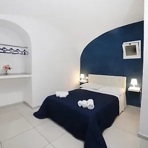 https://home-carmela.hotels-amalfi.com